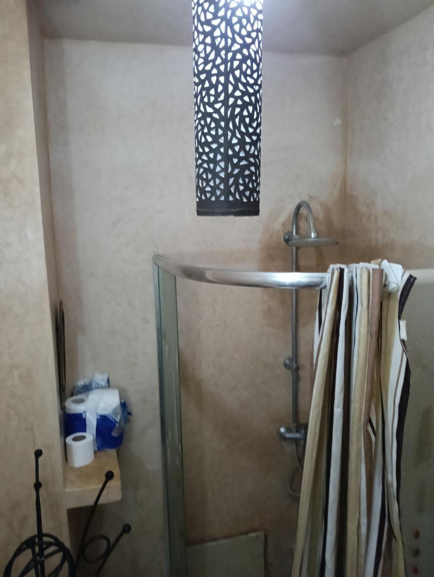 Appartement Dans Un Quartier Chic Et Calme *